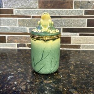 Frog Porcelain Filled Box. Candle inside.